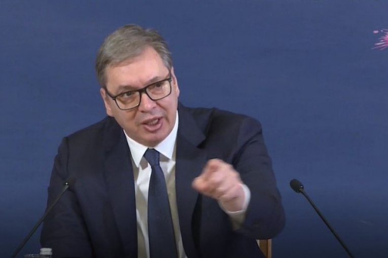 "NIKOME NEĆEMO DATI DA NAM SRUŠI SRBIJU"! Vučić poslao važnu poruku naciji! (FOTO)