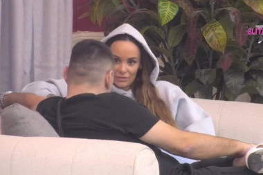 TEODORA NASTAVLJA DA BRIŠE POD BEBICOM! Poniženja se nastavljaju, on se bruka kao nikada do sada!