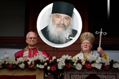 PATRIJARH JE IZDAO HRISTA – CARIGRAD JE PONOVO PAO: Oštra reakcija svetogorskog manastira na zajedničko bogosluženje poglavara katoličke i pravoslavne crkve