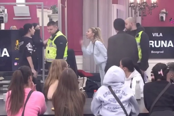 UKLJUČILA ŽESTOKU VREĐALICU! Aneli BRUTALNO ZAGRMELA na Hanu i Nerija, pale teške prozivke, OBEZBEĐENJE ULETELO U BELU KUĆU!