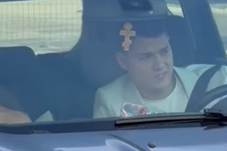 Jovan Pejić Peja i Ena Čolić