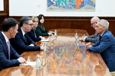 KRUCIJALNI RAZGOVORI: Sastali su se predsednik Vučić i ambasador Rusije Bocan-Harčenko!
