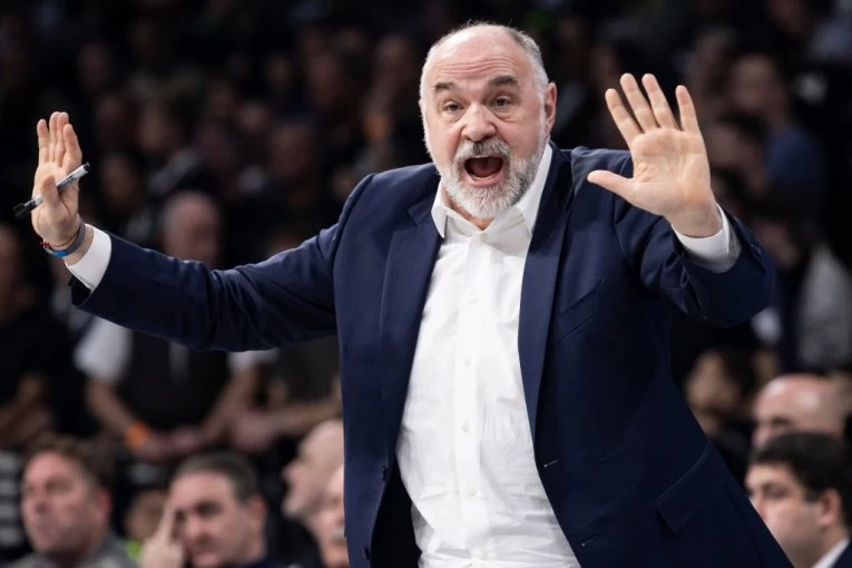NAGOVARAO ŽENU DA KUPE KUĆU U BEOGRADU, A SADA GA POVEZUJU S PARTIZANOM! Da li je Željkov učenik pravo rešenje za crno-bele?
