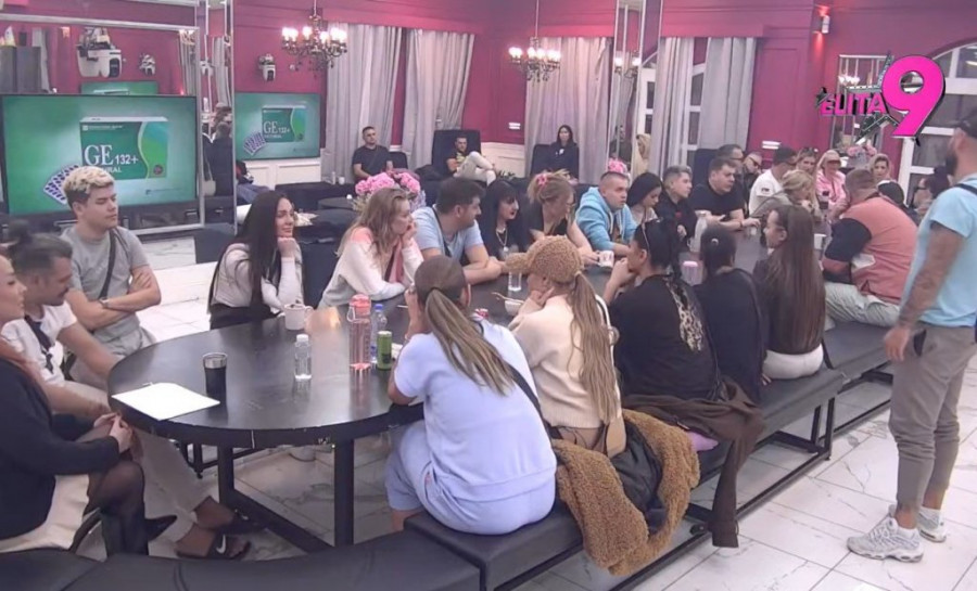 KARAMBOL NA IMANJU, TRESLA SE BELA KUĆA! Žestoka makljaža Aneli i Asmina, on je gurnuo, obezbeđenje reagovalo!