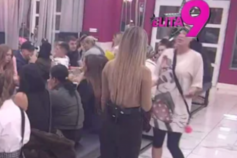 Maja Marinković Elita 9