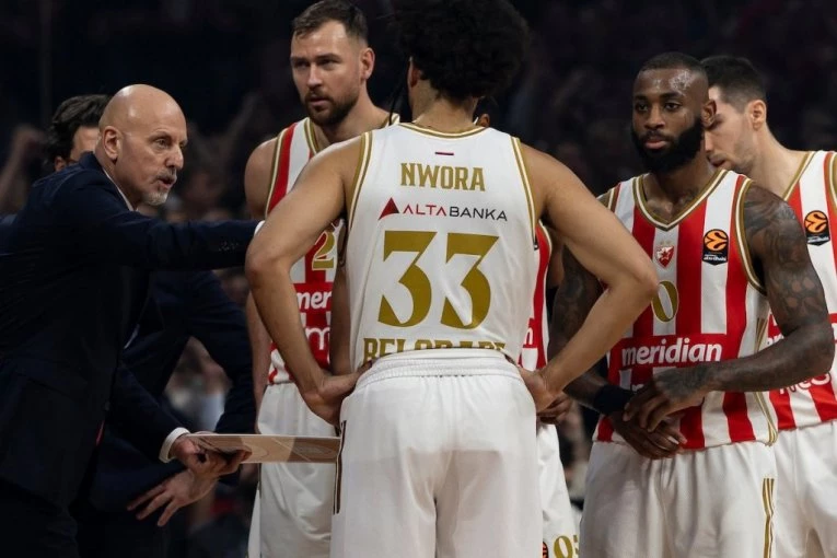 ČIST EGAL U ARENI: Trka za vođstvo, Barsa u prednosti!