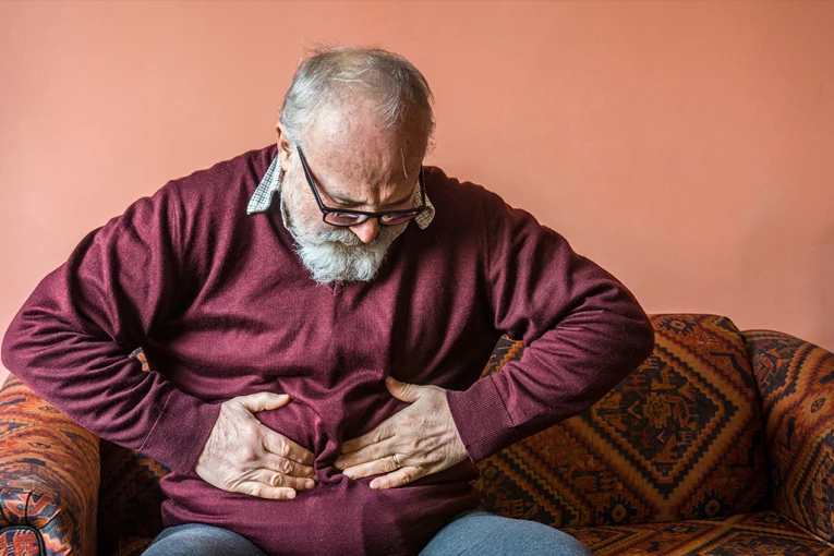 SUPRUGA SKUVALA MUŽU PASULJ SA SLANINOM, ON ZAVRŠIO U KOMI: Toksikološki nalaz otkrio JEZIVU ISTINU! U ceo plan bila umešana JOŠ JEDNA ŽENA!