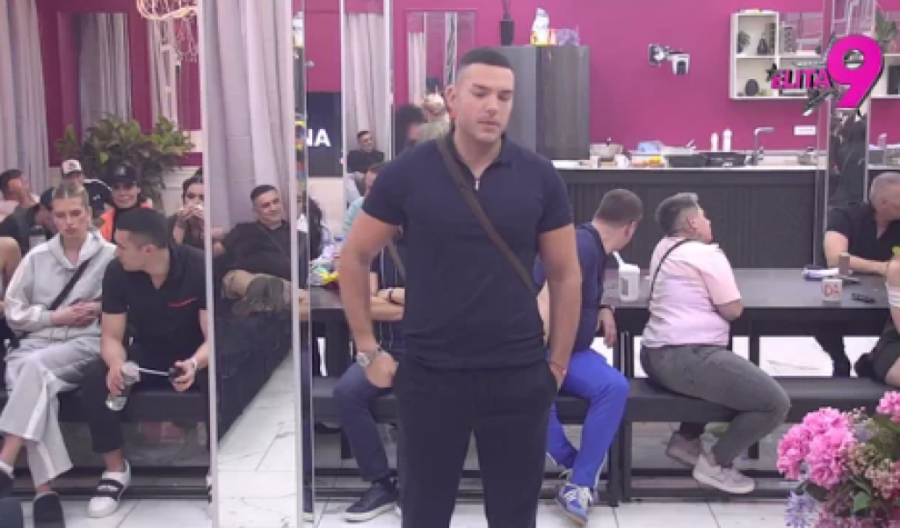 MOŽE LI DALJE OD OVOGA?! Vrela akcija Anite i Filipa pomerila sve granice, Anđelo kuka na sav glas!