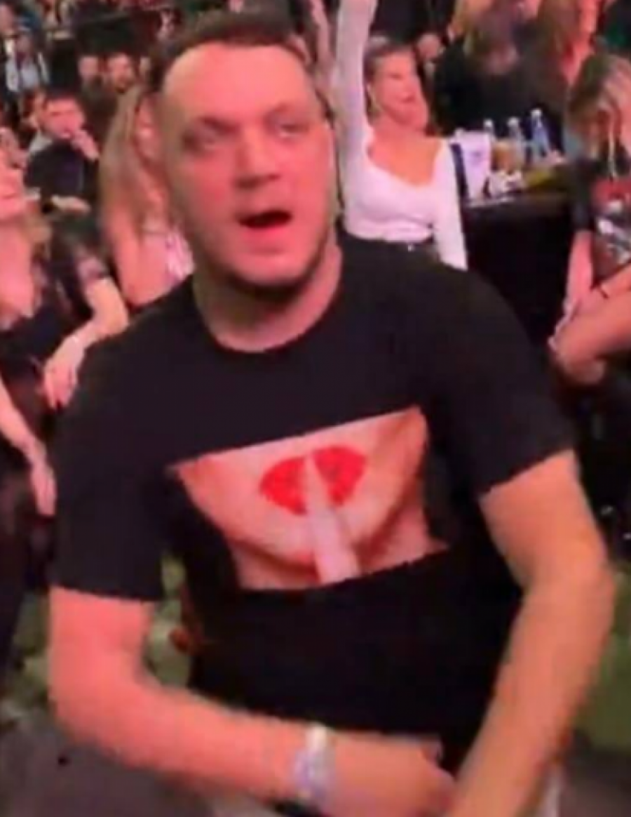 GASTOZ U LOŠEM STANJU: Objavljen UZNEMIRUJUĆE VESTI, nakon RASKIDA sa Anđelom, prijatelji zabrinuti šta mu se desilo! (FOTO)