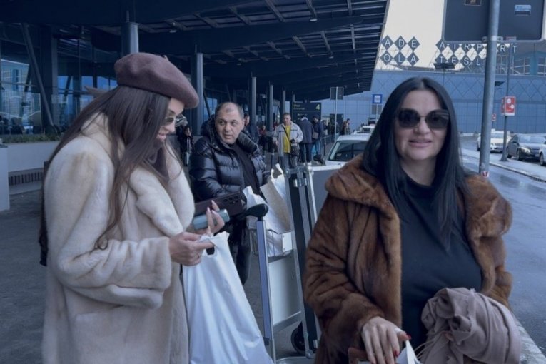 Tamara Milutinović i Jana Todorović