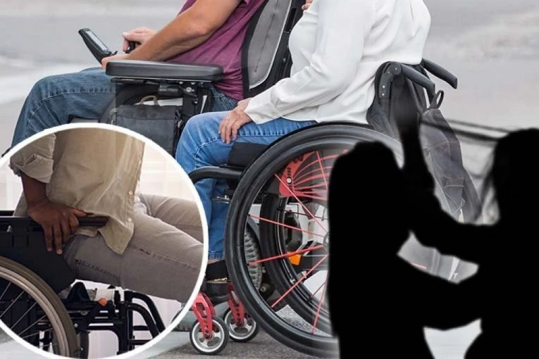 "KAKVE PREVARANTKINJE, SVE U APS" Krajnje BIZARNA TUČA na Novom Beogradu - žena ustala iz invalidskih kolica i drugu počela da UDARA! (VIDEO)