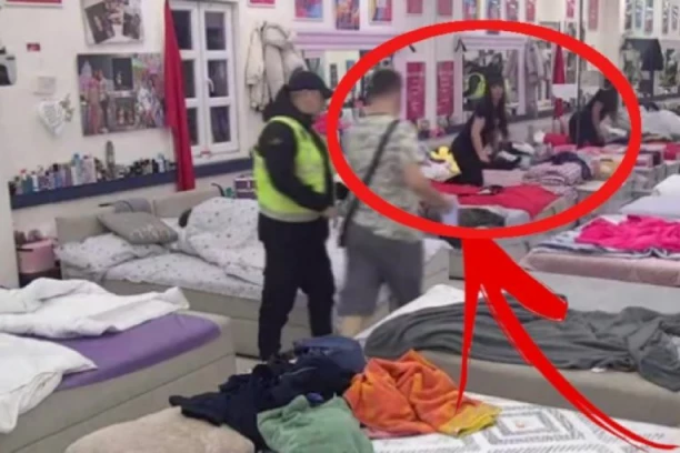 VELIKU NUŽDU IZVRŠILA NA KREVETU, RAZVUKLO SE PO ČITAVOJ SOBI! Mijana Kulić u JEZIVOM STANJU, NI SUČAJNO NE OTVARAJTE AKO VAM JE SLAB ŽELUDAC! (VIDEO)