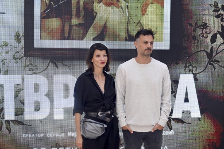 Ekipa serije "Tvrđava"