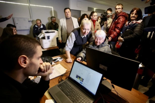 NEVEROVATNE BROJKE, A JOŠ NIJE GOTOVO! Evo koliko je prijava za upis  bespravnih objekata stiglo, ROK ISTIČE U PONOĆ!