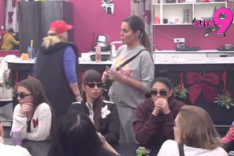 Milena Kačavenda i Aneli Ahmić