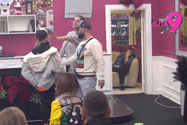 Milena Kačavenda i Aneli Ahmić