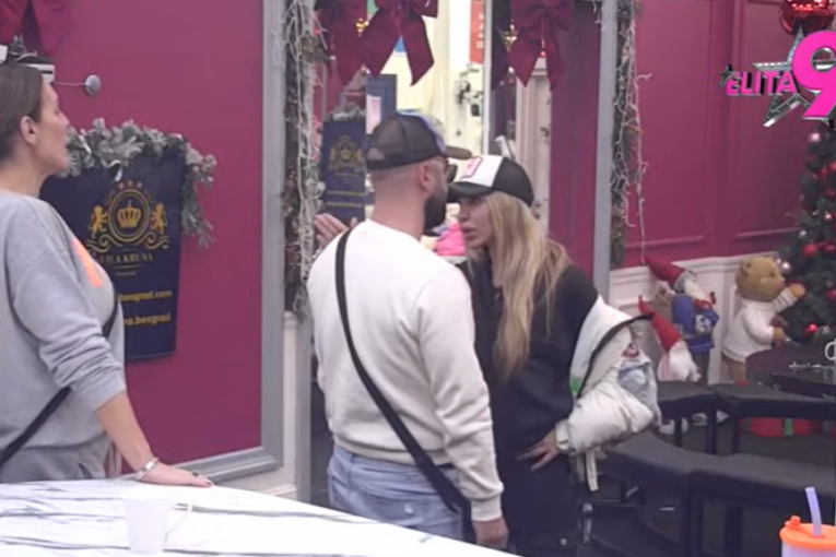 Milena Kačavenda i Aneli Ahmić