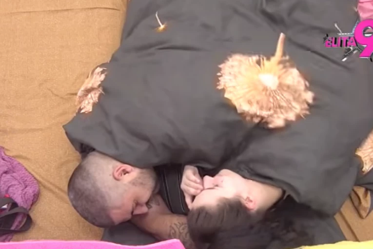 NEVIĐENO IŽIVLJAVANJE POD JORGANOM! Ubacila Asmina u petu brzinu! ČEKA SE REAKCIJA MAJE I STANIJE! (FOTO,VIDEO)