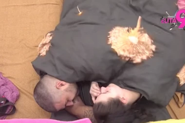 NEVIĐENO IŽIVLJAVANJE POD JORGANOM! Ubacila Asmina u petu brzinu! ČEKA SE REAKCIJA MAJE I STANIJE! (FOTO, VIDEO)