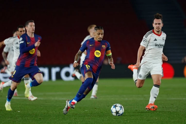 PREOKRET! Barselona vodi protiv Ajntrahta!