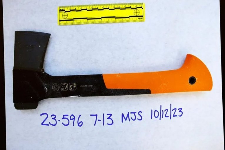 Tanjug/Greg Derr/The Patriot Ledger via AP, Pool