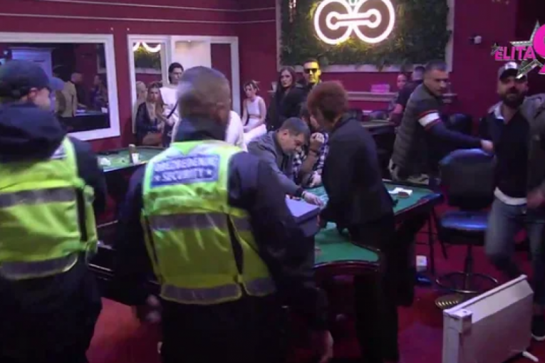 Haosi Luke Vujovića