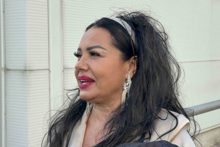 Zlata Petrović na snimanju novogodišnjeg programa