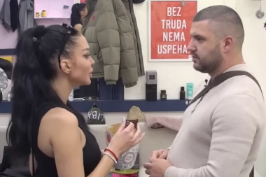 VODITELJ UNEO INFORMACIJU IZ SPOLJNOG SVETA: Šok! Asmin kao MANIJAK, odmah doleteo do Maje! (VIDEO)