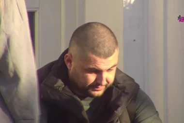 ZASTRAŠUJUĆA SCENA - ASMIN DURDŽIĆ OVAKO ŽELEO DA SE UBIJE: Najbliži ga jedva sprečili tada, uznemirujuća scena ledi krv u žilama!