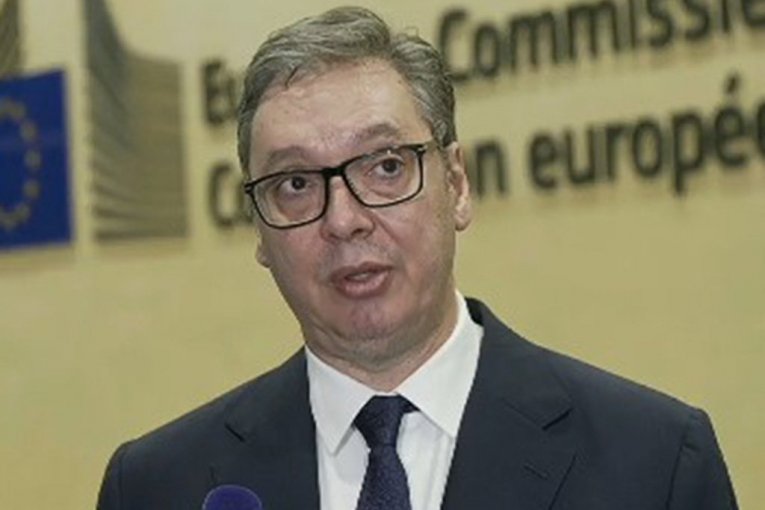 SRBIJA PLAĆA CENU IZBORA DA BUDE NEZAVISNA! Vučić poslao jasnu poruku iz Brisela: Država nije igračka!
