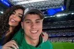 MALI PEJA POVEO ENINOG SINA NA LIGU ŠAMPIONA! Pogledajte ludu atmosferu sa stadiona Real Madrida - uživo pratili DEBAKL! (FOTO)