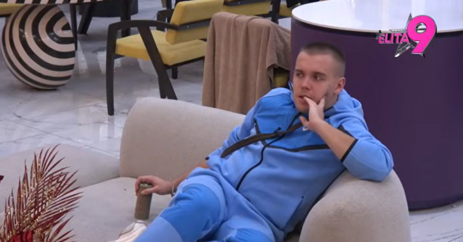 ANELI ČEKA FILIPA CARA ZA NOVU GODINU! Porodicu OTPISALA zbog vrele akcije sa Asminom, samo misli na OVO!