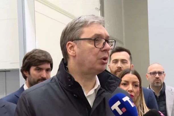 ZAPOSLIĆE 800 LJUDI! Vučić obilazi završne radove logističko-industrijskog parka CTPark u Nišu!