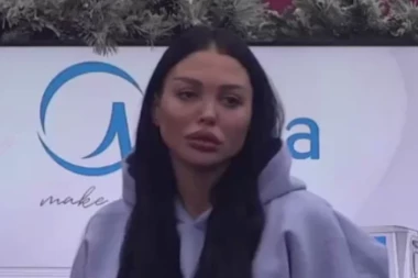 ASMIN DURDŽIĆ UNAKAŽEN ZA SVA VREMENA: Maja Marinković napravila HAOS, obrisala pod Stanijinim bivšim!