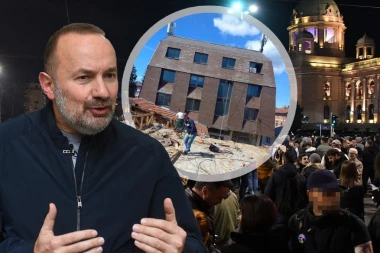 POGLEDAJTE ČIME SE SVE SLUŽE BLOKADERI! Vladimir Pavićević za antene "Telekoma" i "Jetela" na privatnoj kući tvrdi da su špijunske