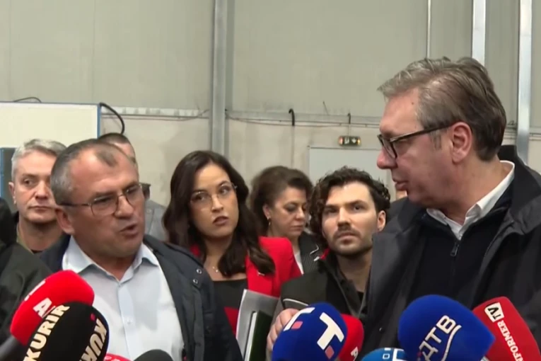 135.000 ZAHTEVA ZA LEGALIZACIJU! Vučić posle Gadžinog Hana obilazi kompanije u Merošini!