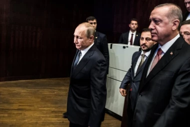 SVE JE SNIMLJENO, SUSRET DOBIO NEOČEKIVANI OBRT! Putin ga ignorisao, njemu prekipelo, pa upao na sastanak sa Erdoganom!