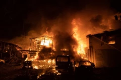 "IZGUBILA SAM SEDMORO DECE I MUŽA DOK SU BOMBE PADALE!" - jeziva ispovest majke kida dušu: Vlada nas je lagala da smo bezbedni, a onda je počeo MASAKR!