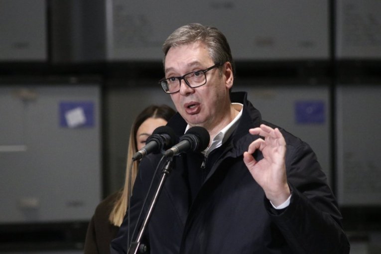 Aleksandar Vučić poseta fabrici Yusei