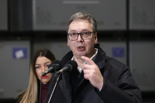 NOVA GASNA INFRASTRUKTURA ZA SRBIJU: Predsednik Vučić sa delegacijom Svetske banke