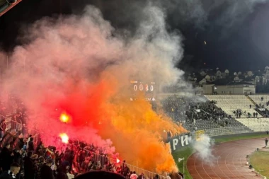 ŽURKA NASTAVLJENA I PROTIV NAPRETKA: Grobari napravili ŠOU u Humskoj ulici! (VIDEO)