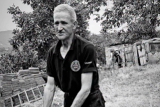 CELA SRBIJA PLAČE! Preminuo Deda Dule iz Vranja! Posle požara i borbe za krov nad glavom, preminuo mirno zahvaljujući dobrim ljudima! (VIDEO)