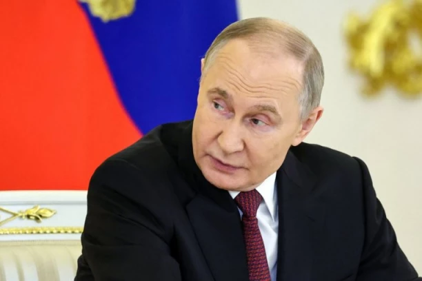 PUTIN GOSTUJE U EMISIJI, BRUTALNA PRAVILA ZA POSETIOCE! Evo šta im je sve ZABRANJENO da donesu ili urade