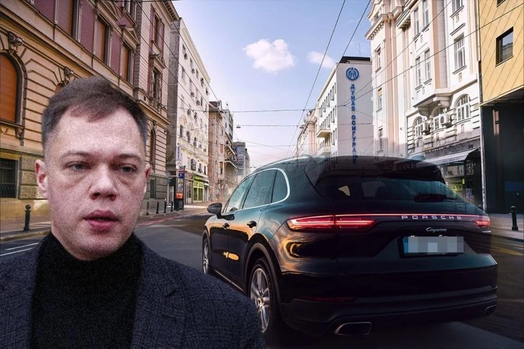 EVO KAKO NA DELU IZGLEDA "TEŽAK ŽIVOT" BLOKADERA! Petar Đurić snimljen u "pošeu" od 120.000 vera, pa još kao učesnik saobraćajne nesreće! (FOTO)