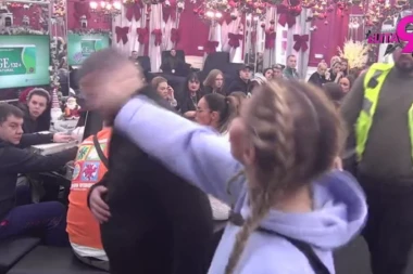 ANELI NASRNULA NA ASMINA! Potpuni haos u "Eliti", obezbeđenje momentalno reagovalo! (VIDEO)