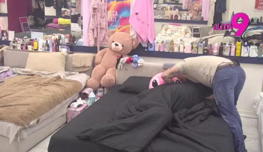 PRODUKCIJA OBELODANILA KOMPROMITUJUĆI SNIMAK MAJE I ASMINA: Pobegli iz emisije, on odmah naskočio na nju!