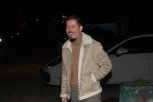 OVAKO JE DINČA PROSLAVILO 40. ROĐENDAN! Pevaču stavili krunu na glavu, okupio pola estrade! (VIDEO)