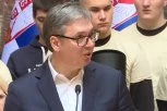 SVEČANI PRIJEM U PALATI "SRBIJA" Predsednik Vučić sa učenicima iz Vukovara: Deco, hvala vam!