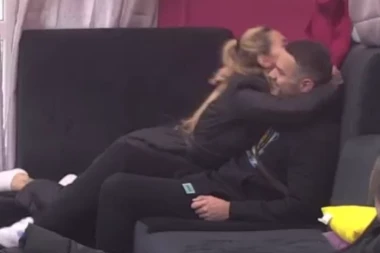 SKANDAL TRESE "ELITU"! Aneli Ahmić ZAJAHALA Anđela, VRELOM AKCIJOM šokirali naciju! (FOTO)