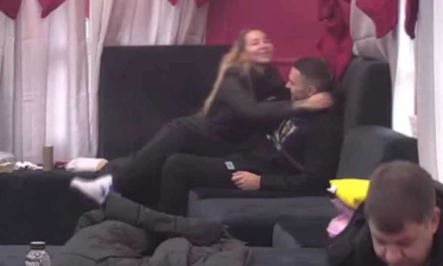 SKANDAL TRESE "ELITU"! Aneli Ahmić ZAJAHALA Anđela, VRELOM AKCIJOM šokirali naciju! (FOTO)